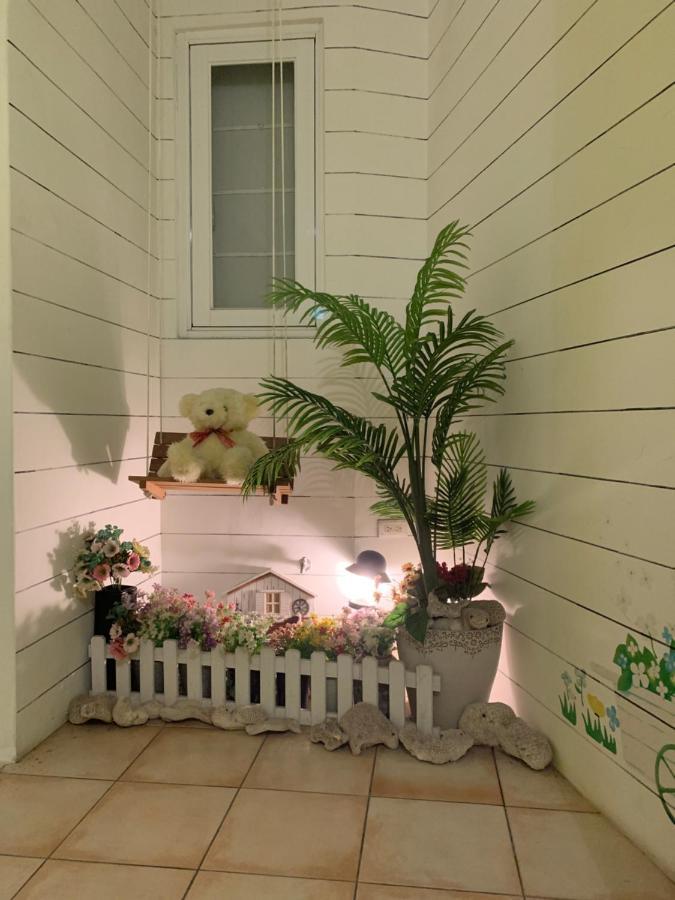 Full House - 2 B&B Magong Exterior photo